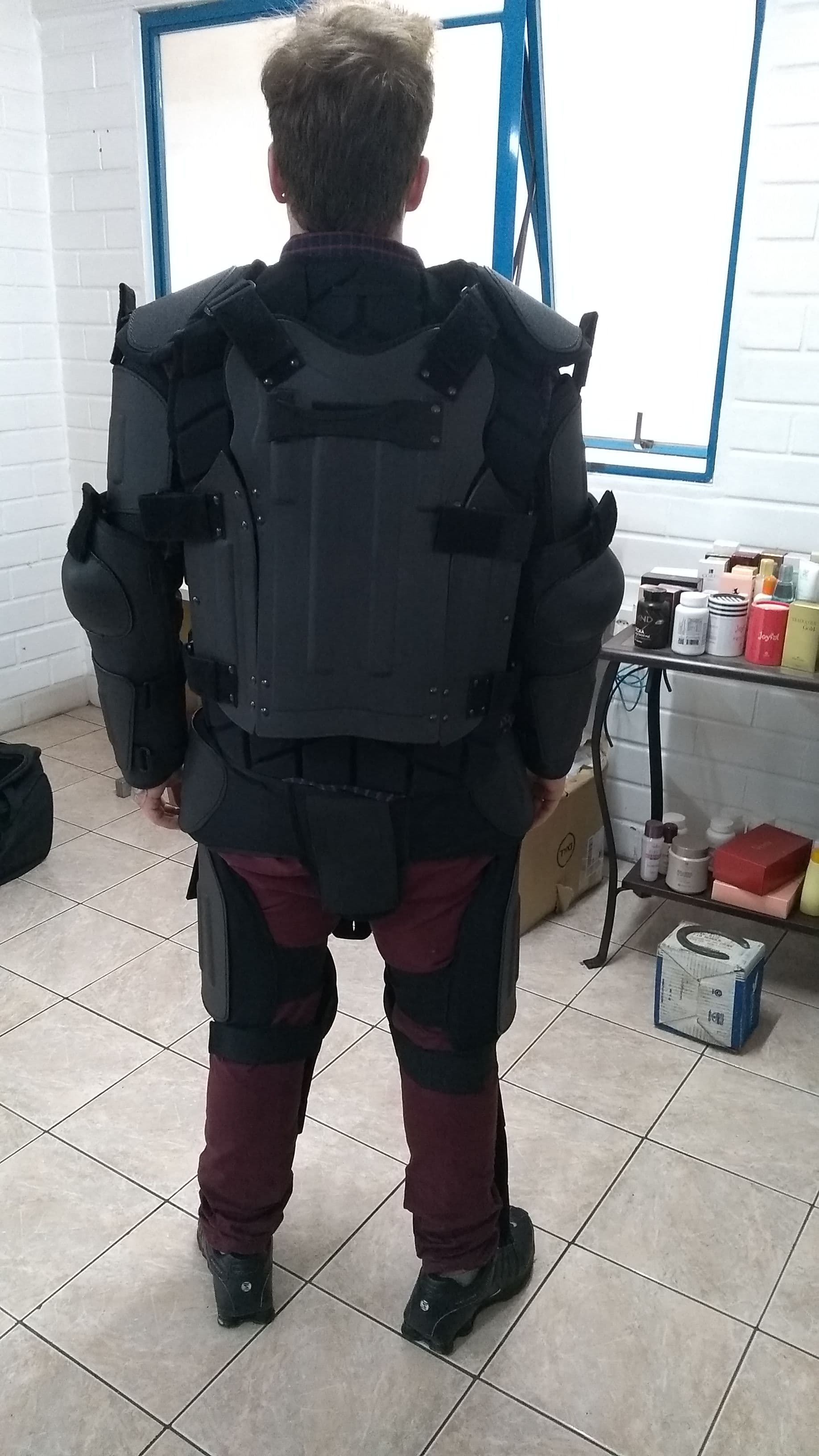 Imagem 2 de Lote 1537 - ROUPA TÁTICA ANTI-TUMULTO