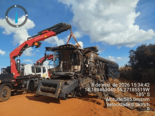Lote 1578 - COLHEITADEIRA IDEAL CL9T